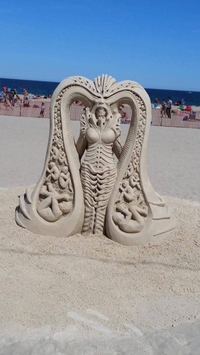 Statue de sable
