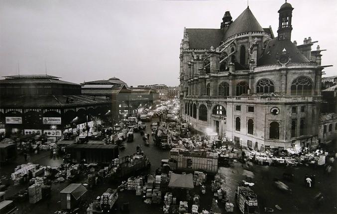 Le 3 Mars 1969, le "ventre de Paris" s'installera officiellement à Rungis.