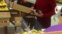 M. Krueger fait ses courses