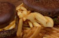 Un burger avec des frites, siouplait!