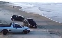 Dans la série "débile" : il aurait dû aller plus souvent à la piscine ...