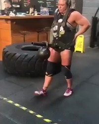 À la salle de sport...