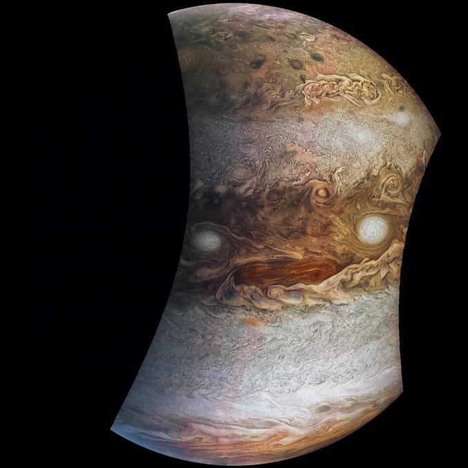Le visage de Jupiter par la sonde Juno :
https://www.nasa.gov/image-feature/jpl/pia21394/the-face-of-jupiter