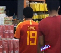 Allez savoir pourquoi, ce gars-là a moins de copains en ce moment...