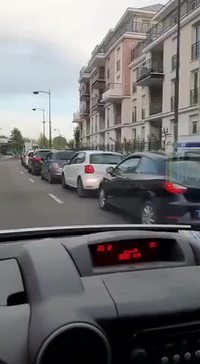 Quand l’un des mac do rouvre son drive pendant le confinement