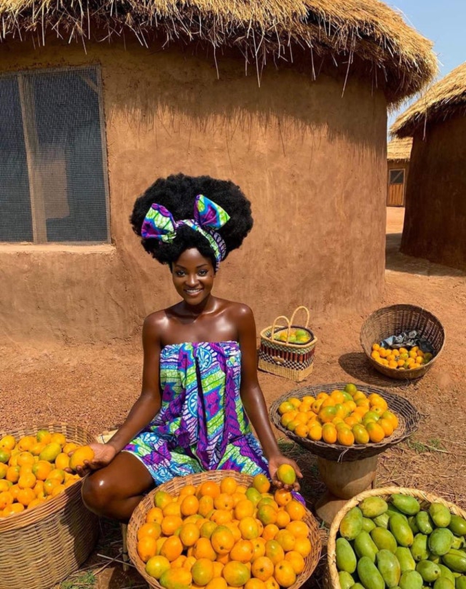 Haute en couleurs !
Il semblerait que cette photo soit tirée d'une publicité au Ghana.