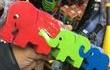 Jouets : éléphants qui s'enfilent...