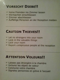 Attention, traduction !