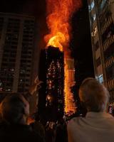 Grave et meurtrier incendie dans des tours de 35 étages à Hong Kong