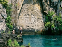 Sculpture maori