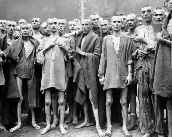 Les camps de concentration autrichiens étaient moins nombreux qu'en Pologne ou en Allemagne. Mais ils étaient aussi horribles. Ici, la libération des déportés la veille de la fin de la IIème Guerre Mondiale.