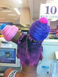 Il y a des cup cakes dans mes cheveux