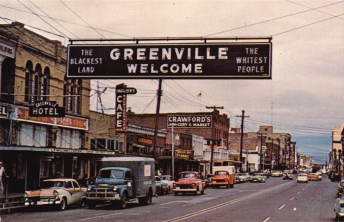 Bienvenue à Greenville dans les années 50... un tantinet raciste, isn't it...