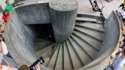 Pas besoin des escaliers.