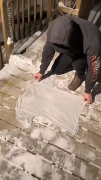 Pliage de T-shirt original