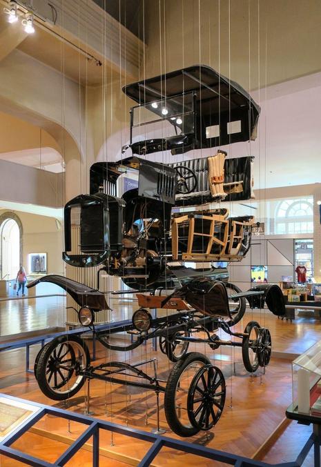 En vue éclatée, au musée Henry Ford.