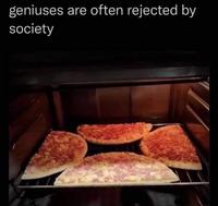 Les génies sont souvent rejetés par la société 