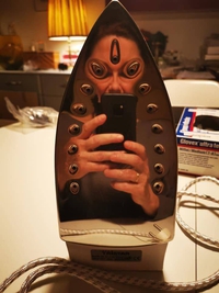 Un fer à repasser qui fait du plat