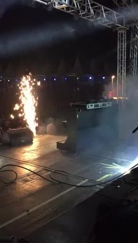 Du danger des feux d'artifice sur scène