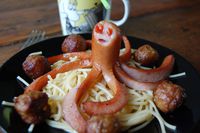 Spaghetti, pieuvre et saucisse