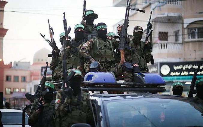 Tsahal a foutu une branlée au Hamas et ces derniers défilent VICTORIEUSEMENT dans la bande de Gaza après les affrontements.