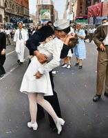 "Le baiser de la Victoire"