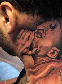 Kan t'entends ton Tentateur tatoué