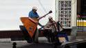 Guitare vraiment grande