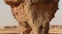 Erosion  due au vent au Sahara