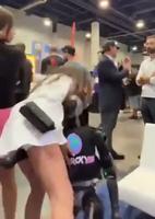 Grab son pussy