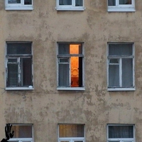 Le voisin d'en face ne serait-il pas du genre exhibitionniste ?