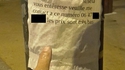 Il a dû se débarrasser de son Bescherelle dans le tas