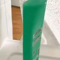 Des les matin il débute sa tournée des méfaits .