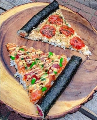 Sushi pizza
