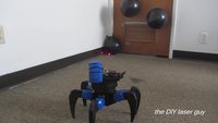 Un robot avec un RAYON LASER DE LA MORT