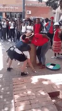 Que se passe-t-il dans cette vidéo ?