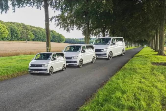 Quelle voiture est la plus grande sur l'image (en nbr de pixel) ?