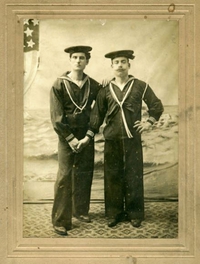 "In the Navy, tralalalalalalala...." (bis)