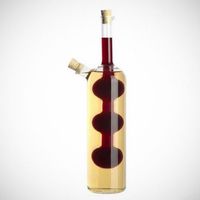 Deux bouteilles en une