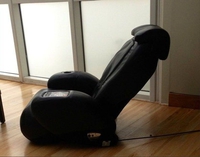 Un fauteuil au galbe particulier