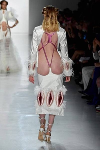 Marcher dans la mode