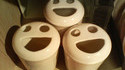 Poubelles contentes