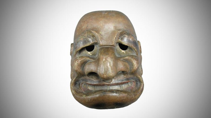 Daté de l'époque Edô, à la fin du XVIIIe siècle, ce masque en plâtre représente le personnage Ôbeshimi. Il est décrit comme un type de démon parmi les plus maléfiques, qui se targuent de pouvoir menacer le genre humain.

Toute ressemblance avec un personnage connu etc, etc.