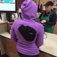 Quand on lui dit que sa culotte colle  