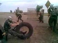 Moto de course de l'armée