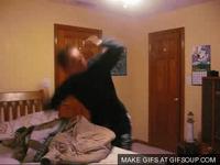 Se battre avec sa couverture...