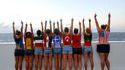 Drapeaux peints sur des filles