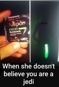 Préservatif phosphorescent