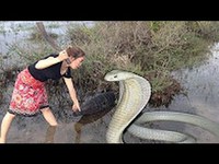 Amazing Brave two Beautiful girl Catch Village snake How to Catch Water Snake Using By Deep Hole