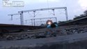 Sensation forte sous un train